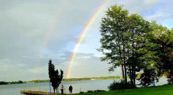 Najlepsze atrakcje nad jeziorem Białym, które musisz poznać