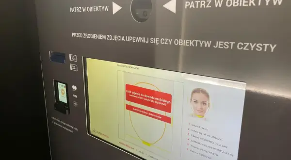 Automat do robienia zdjęć do dowodu osobistego. Instrukcja krok po kroku, jak uzyskać idealne zdjęcie.