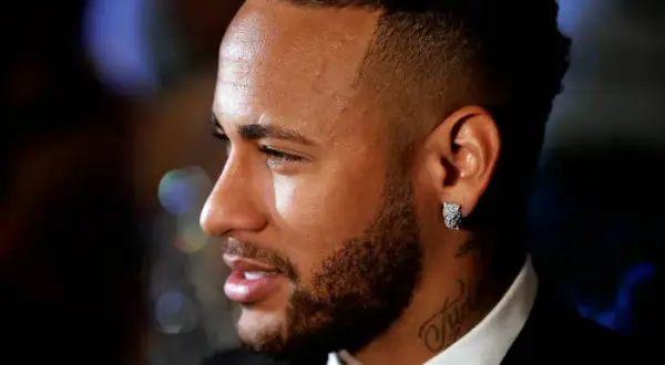 Ile zarabia Neymar na minutę? Zaskakujące fakty o jego dochodach