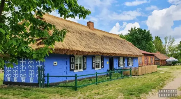 Skansen Maurzyce: Planujesz wizytę? Odkryj serce łowickiej tradycji!
