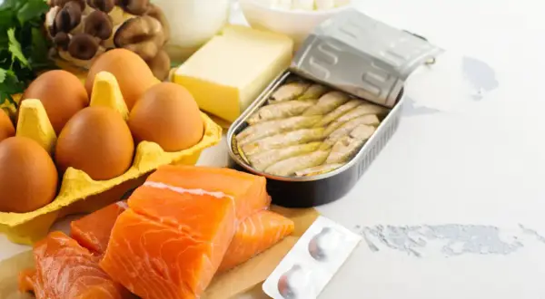Łosoś, jajka, sardynki, masło i grzyby to produkty, w których znajduje się witamina D3.