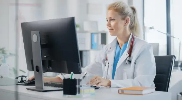 Lekarz diagnostyk – kim jest i jakie ma kluczowe obowiązki?