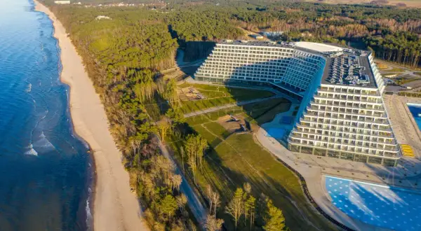 Hotel Gołębiewski Pobierowo: Otwarcie w 2026? Sprawdź szczegóły!