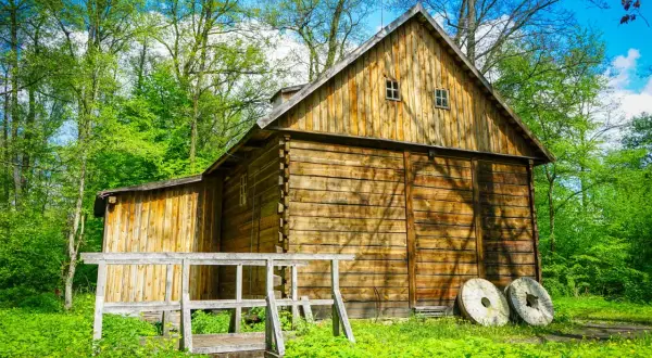 Skansen Wsi Radomskiej - odkryj fascynującą historię i tradycje