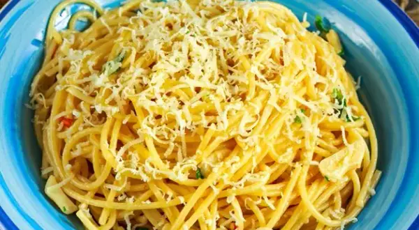 Błyskawiczne spaghetti: Obiad w 15 minut, który zawsze się udaje!