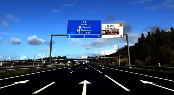 Jak płacić za autostrady w Portugalii? Poznaj wszystkie metody i zasady.