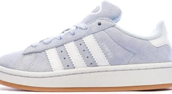 Scarpa Adidas Campus azzurra in camoscio, perfetta per scoprire le taglie Adidas scarpe bambino.