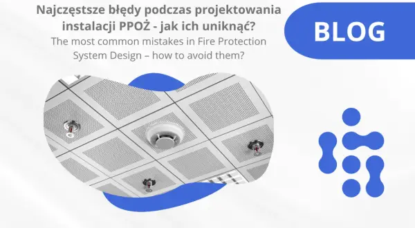 Błędy w projektowaniu instalacji PPOŻ. Na suficie widoczne czujniki dymu i tryskacze.