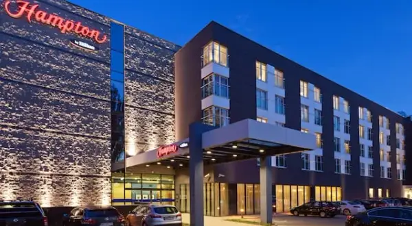 Ile jest hoteli Hilton w Polsce? Odkryj ich lokalizacje i usługi
