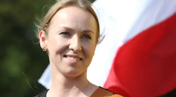 Urszula Brzezińska-Hołownia ile lat ma naprawdę? Zaskakujące fakty!