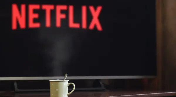 Ciepła herbata i seans z kodem nw-2-5 na Netflixie.