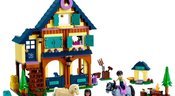 LEGO Friends leśne centrum jeździeckie 41683 - idealny prezent dla dzieci