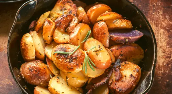 Pommes de terre grillées au four : la recette simple pour régaler vos convives