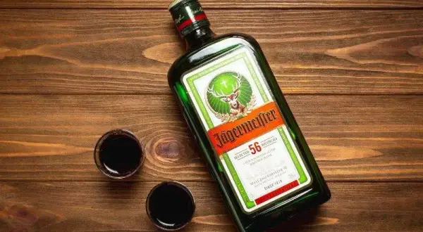Jägermeister drink z czym - najlepsze przepisy na wyjątkowe koktajle