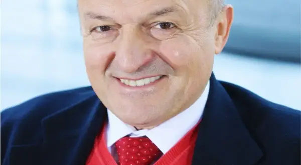 Zbigniew Nowak zielarz - ile ma lat i co warto o nim wiedzieć?