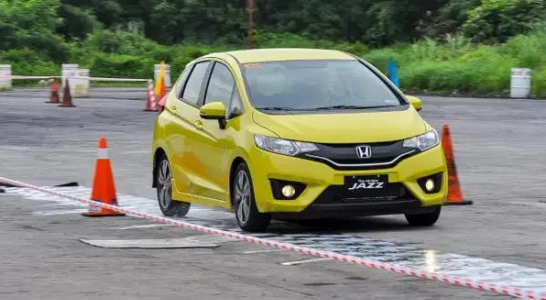 VSA Honda - co to jest i jak wpływa na bezpieczeństwo jazdy?