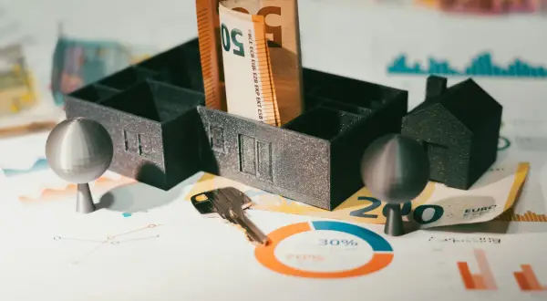 Usunięcie klauzuli WIBOR a wysokość raty kredytu – co warto wiedzieć przed podjęciem decyzji?