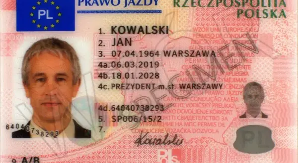Ile kosztuje zrobienie prawa jazdy? Sprawdź szczegółowy kosztorys!