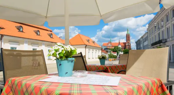 Gdzie zjeść w Białymstoku? Odkryj najlepsze restauracje i smaki