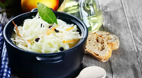 Vinaigrette pour salade de choux blanc : recettes savoureuses à essayer