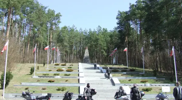 Najlepsze trasy motocyklowe w Lubelskiem – planuj przejazd bez niespodzianek