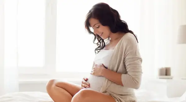 Jakie soki w ciąży są naprawdę zdrowe i bezpieczne dla mamy i dziecka