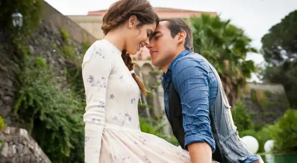 Z kim jest martina stoessel? Odkryj prawdę o jej związku