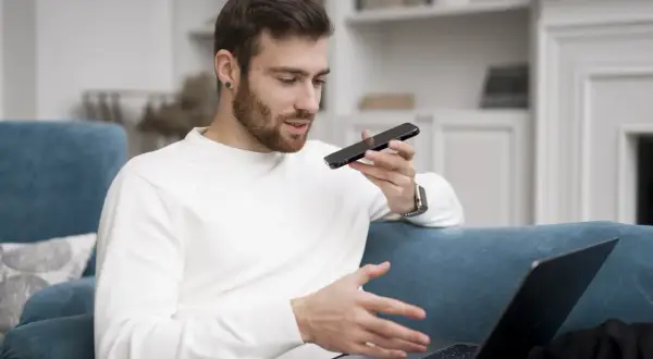 Czy platformy rozrywkowe online są legalne w Polsce? Twarde fakty zamiast mitów