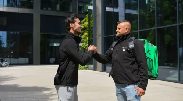 Ile można zarobić na Uber Eats? Fakty, które musisz znać