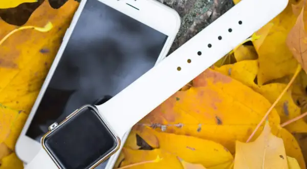 Jak włączyć bluetooth w smartwatchu – proste kroki i rozwiązanie problemów