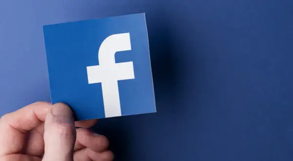 Jak zmienić widoczność postów na Facebooku i zadbać o prywatność