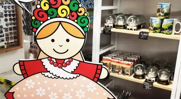 Gdzie kupić pamiątki z Poznania? Odkryj najlepsze miejsca i oferty