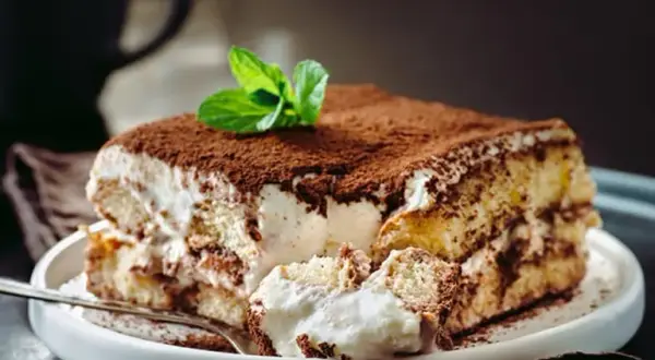 Recette tiramisu : ingrédients essentiels pour un dessert parfait