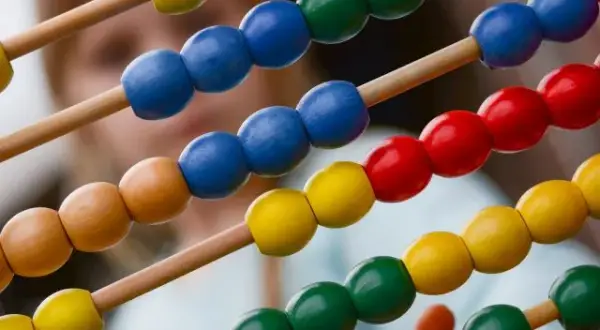 Edukacja ucznia z niepełnosprawnością intelektualną w stopniu lekkim – co warto wiedzieć?