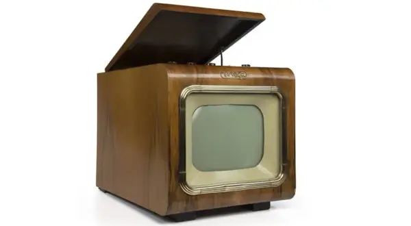 Kiedy powstał pierwszy telewizor? Historia wynalezienia i ewolucja technologii