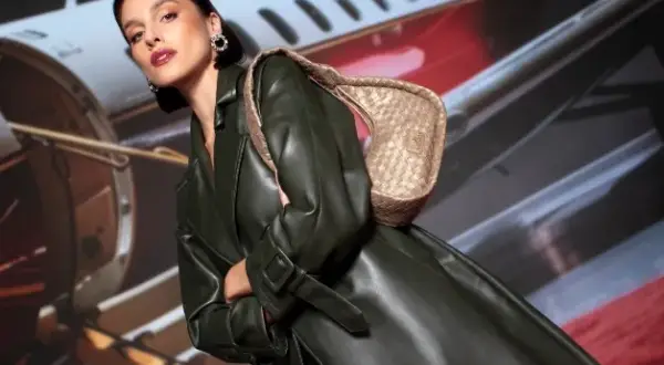 Styl casual co to znaczy? Odkryj jego znaczenie i zastosowanie w modzie