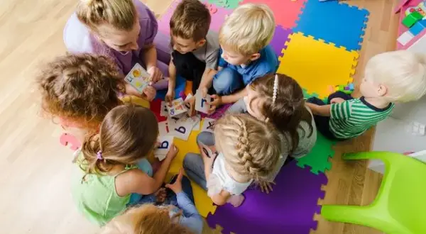 Jak wygląda pasowanie na przedszkolaka i co warto o nim wiedzieć