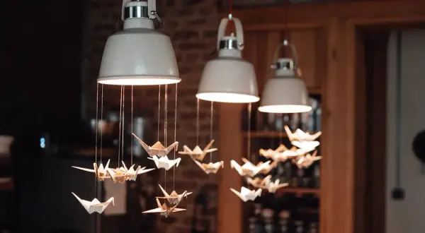 Jak zrobić żurawia z origami: Krok po kroku do perfekcji