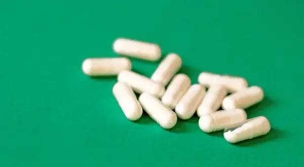 Łączenie alkoholu z antybiotykiem Amoksiklav - jakie są zagrożenia