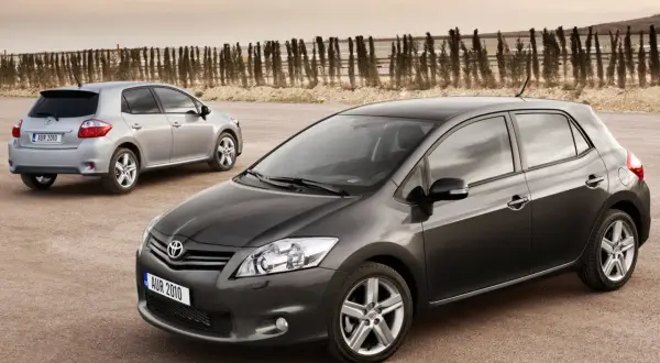 Ile oleju do skrzyni biegów Toyota Auris: kompletna instrukcja serwisowa