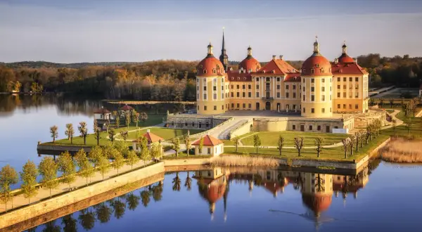 Pałac Moritzburg - wnętrza, bilety i wszystko co musisz wiedzieć w 2025