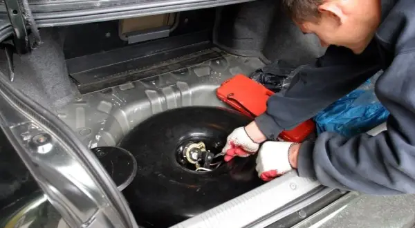 Ile kosztuje założenie LPG? Sprawdź, co wpływa na cenę instalacji