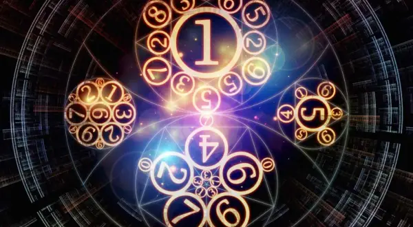 Numerologia 22: mocne cechy, wyzwania i symbolika liczby mistrzowskiej