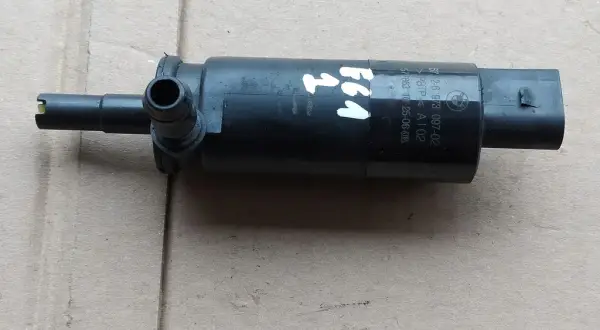 Gdzie jest pompka spryskiwaczy w BMW E90? Oto, co musisz wiedzieć