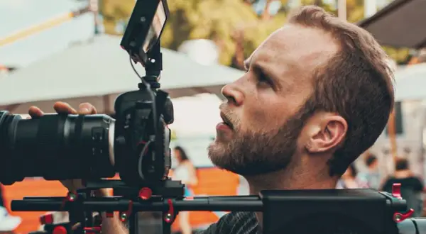Jaki obiektyw do nagrywania? Wybierz najlepszy obiektyw do filmów