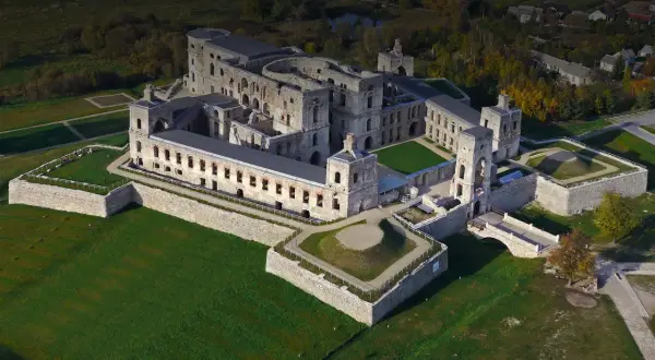 Ruiny zamku Krzyżtopór w Ujeździe: prawdziwa historia i tajemnice ruin