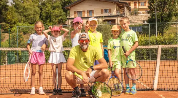 rodzinny wyjazd tenisowy
