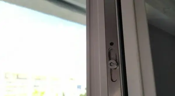 Czy każde okno na tryb zimowy? Dowiedz się, które okna to mają!