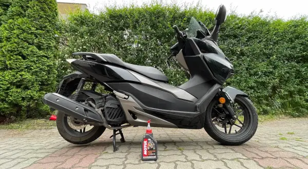Jaki olej do Honda Forza 125? Sprawdź najlepsze opcje i porady