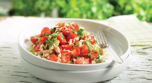 Recette de salade de thon simple et délicieuse à préparer chez soi